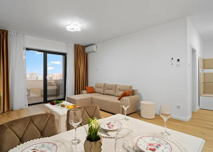 With Huge Balcony And View - Tineretului Park