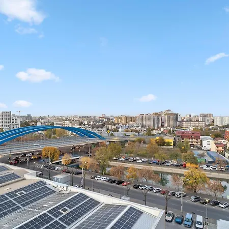 With Huge Balcony And View - Tineretului Park Bukarest