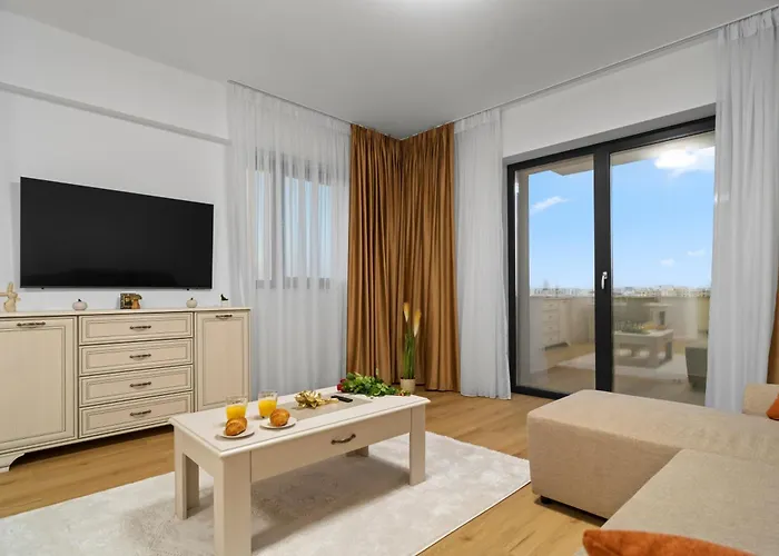 With Huge Balcony And View - Tineretului Park Апартаменти Бухарест